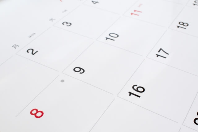 日曜・祝日、平日夜間も受診できるメンタルクリニックのメリット